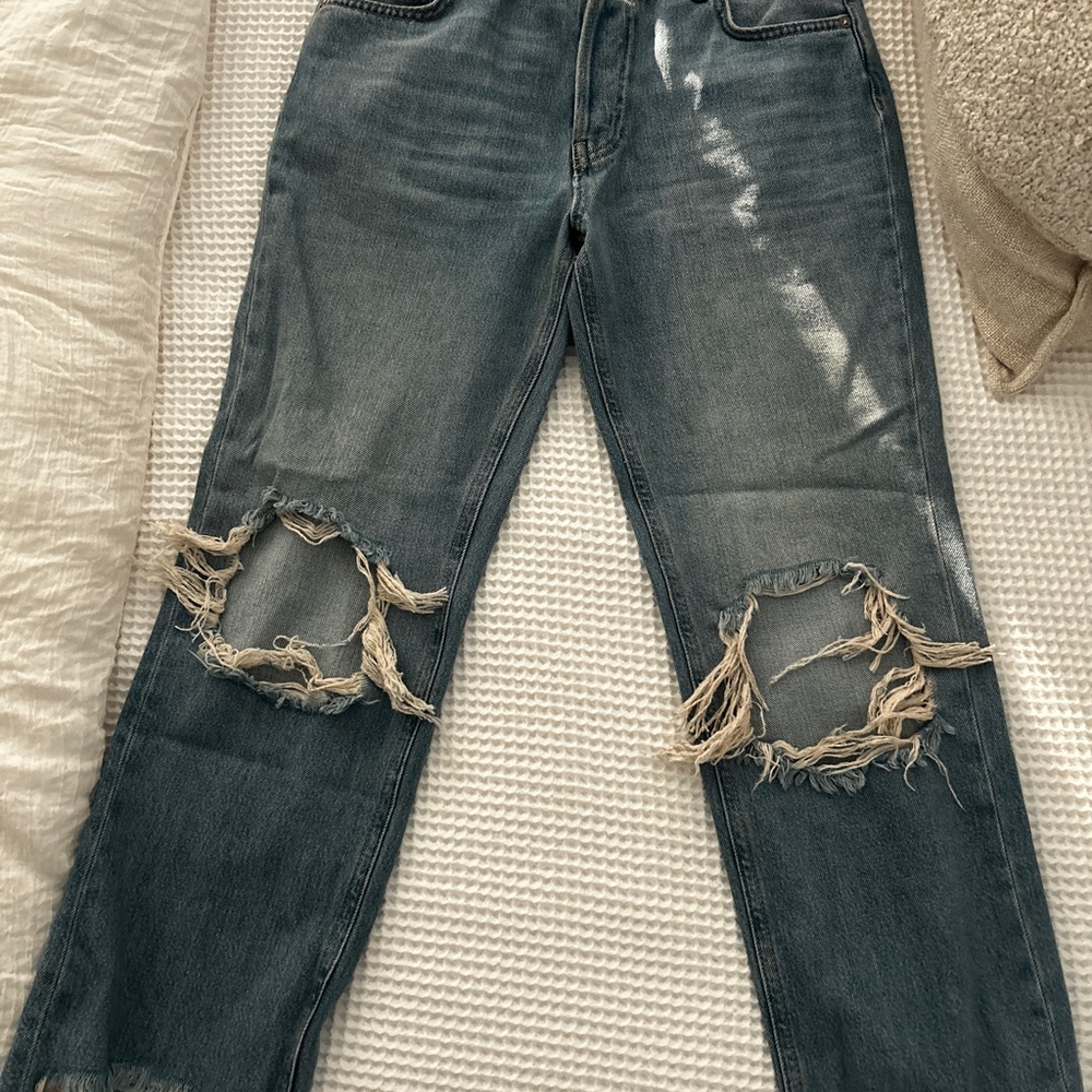 Maggie Mid-Rise Straight-Leg Jeans